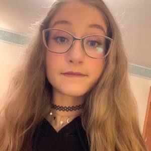 Meet your Posher, Maysa